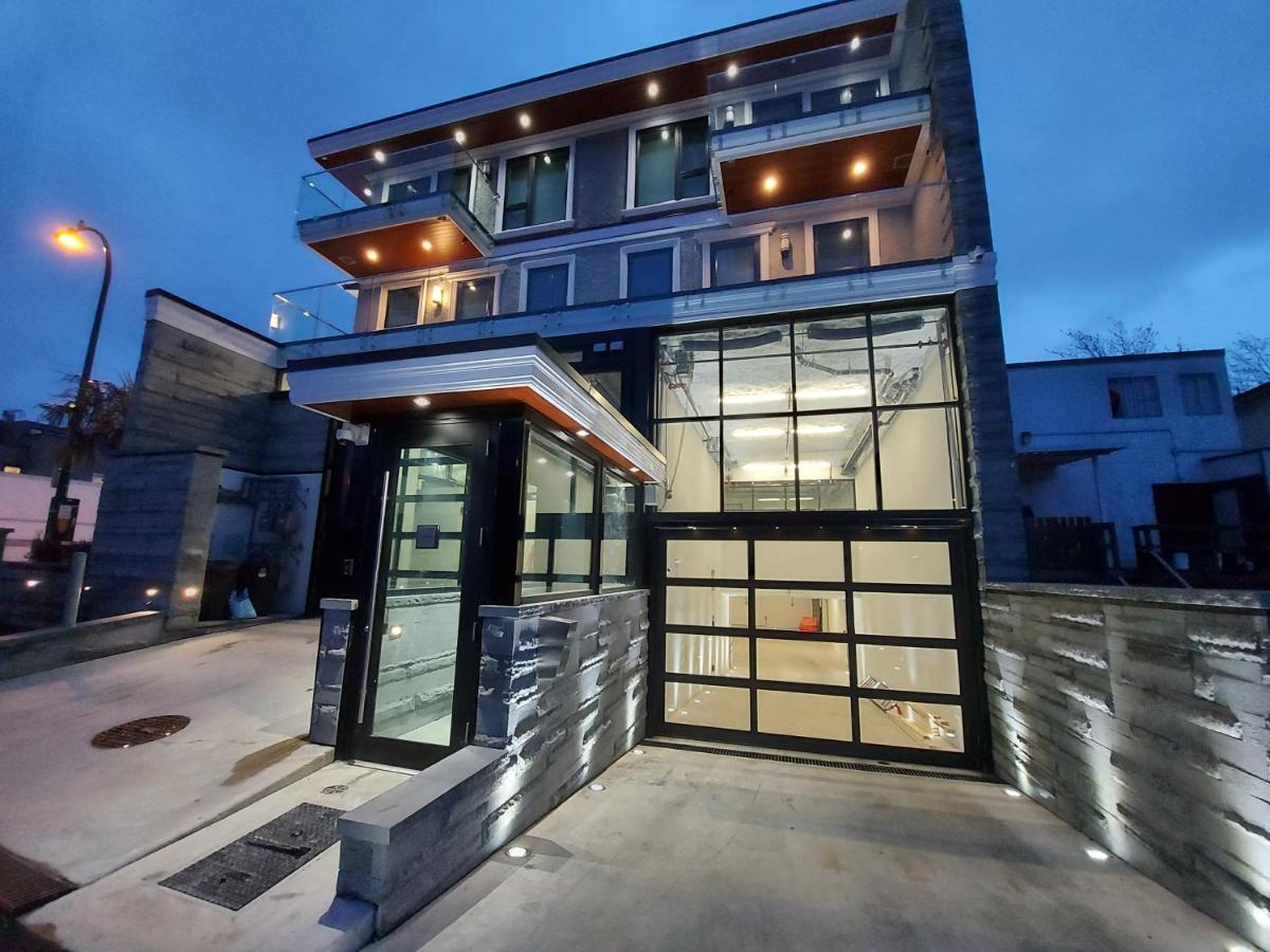 Beautiful Bright 3 Bed Townhouse Apartment Vancouver Bagian luar foto