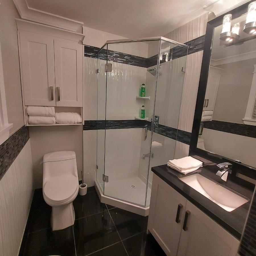Beautiful Bright 3 Bed Townhouse Apartment Vancouver Bagian luar foto